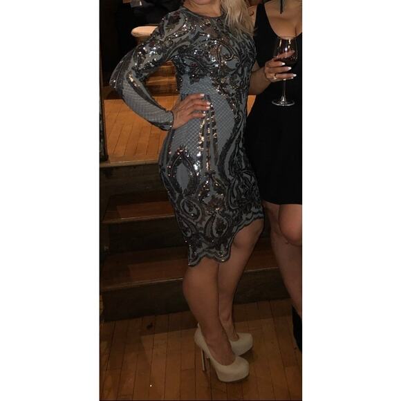 Betsy & Adam Sequin Bodycon Cocktail Dress Size 2 teal glam knee high long - Picture 3 of 16